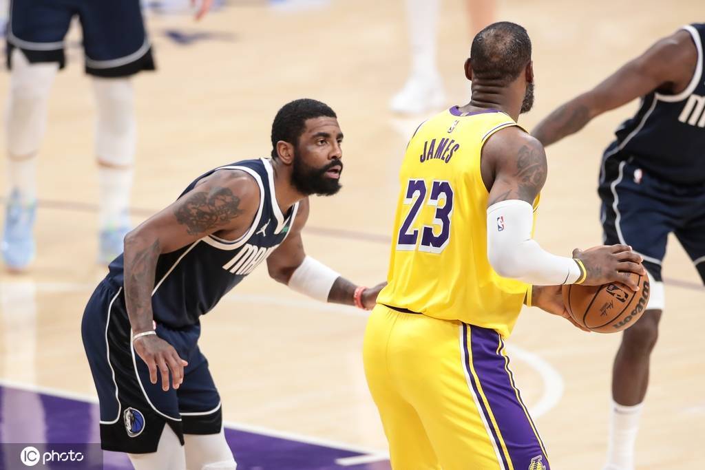 欧文:和詹姆斯打球会被推到风口浪尖 退役后会讲真实故事